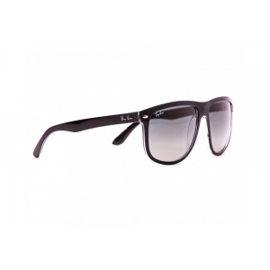 Ray-Ban Highstreet – Square Shape RB4147 6039/71